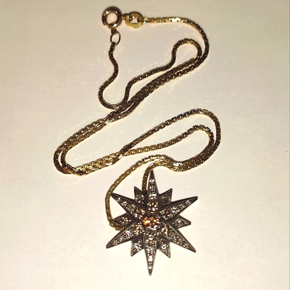 H. Stern 18K Gold Diamond Star Pendant With Yellow Gold Chain Necklace - Picture 8 of 16